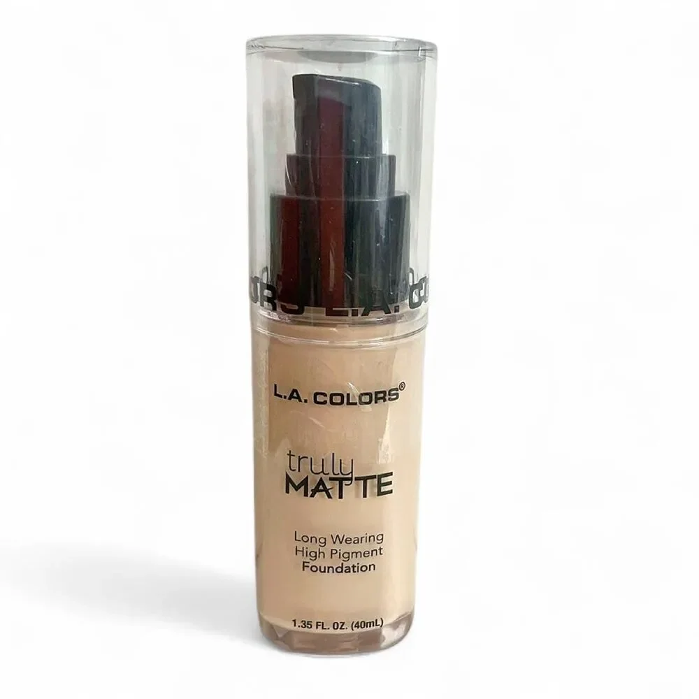 L.A. Colors Truly Matte Long Wearing High Pigment Foundation CLM351 Porcelain
